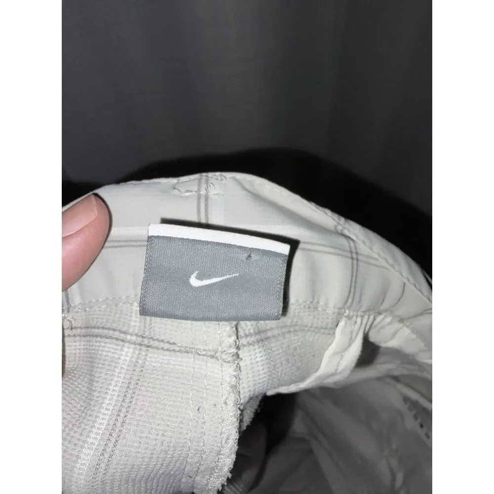 Nike Men's Golf Shorts (32W) Gray/White Plaid Flat Front Pockets #0186